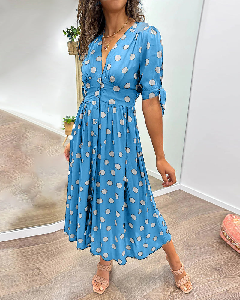 Monique | Elegant dress with polka dots