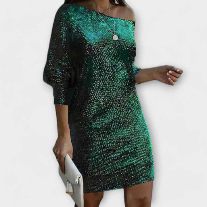 Shiny, sequined dresses with contrast