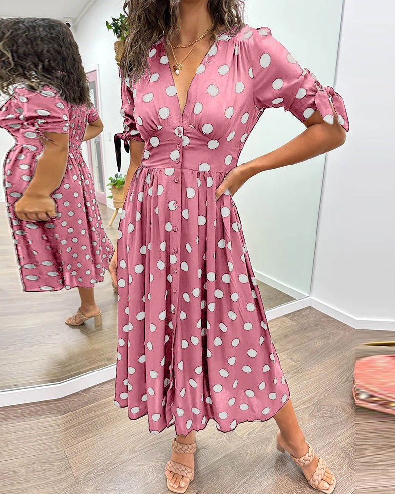 Monique | Elegant dress with polka dots