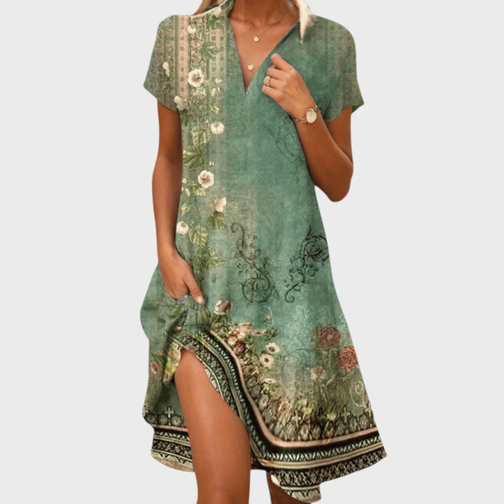 Eszter - Summer Short-Sleeve V-Neck Women's Dress with Pockets