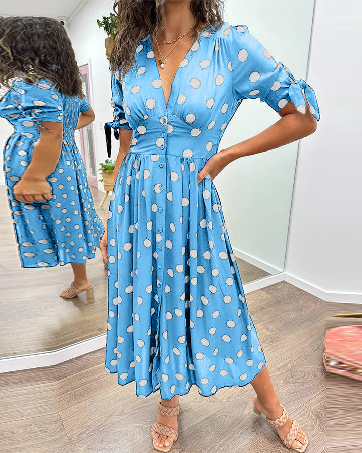 Monique | Elegant dress with polka dots