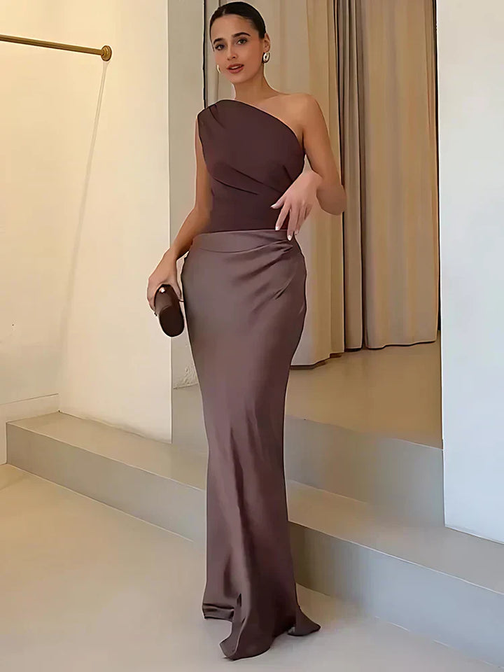Luna™ | Maxi Dress with a Gilt in Satin