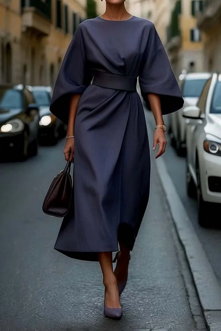 Matzliah™ | Elegant dress with lantern sleeves