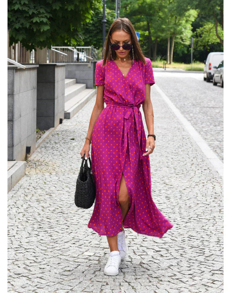Julia – Elegant V-Neck Dress