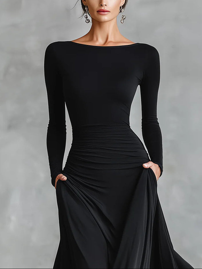 Etna | Modern long dress in black crepe with boat neck and pleats