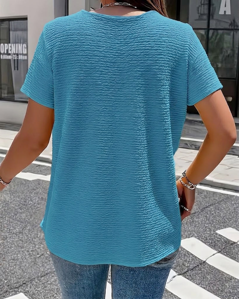 Peter Pan Collar T-Shirt with Buttons