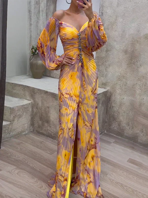 Amelia™ | Elegant dress with V-neck