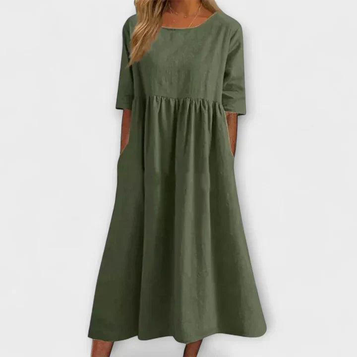 Thania - Bold Chic Dress