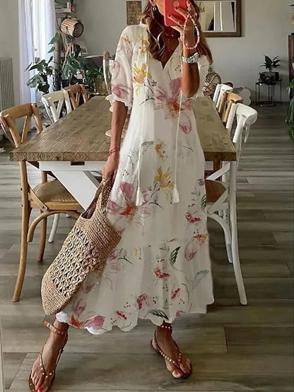 CASSIA™ - Flattering Floral Dress